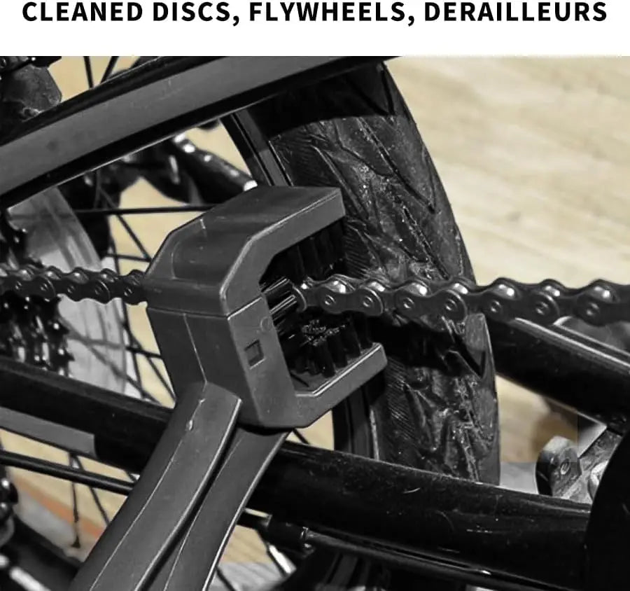 Motorcycle & Bicycle Chain Brush Cleaner – 3-Sided Plastic Cleaning Tool for Chain Maintenance