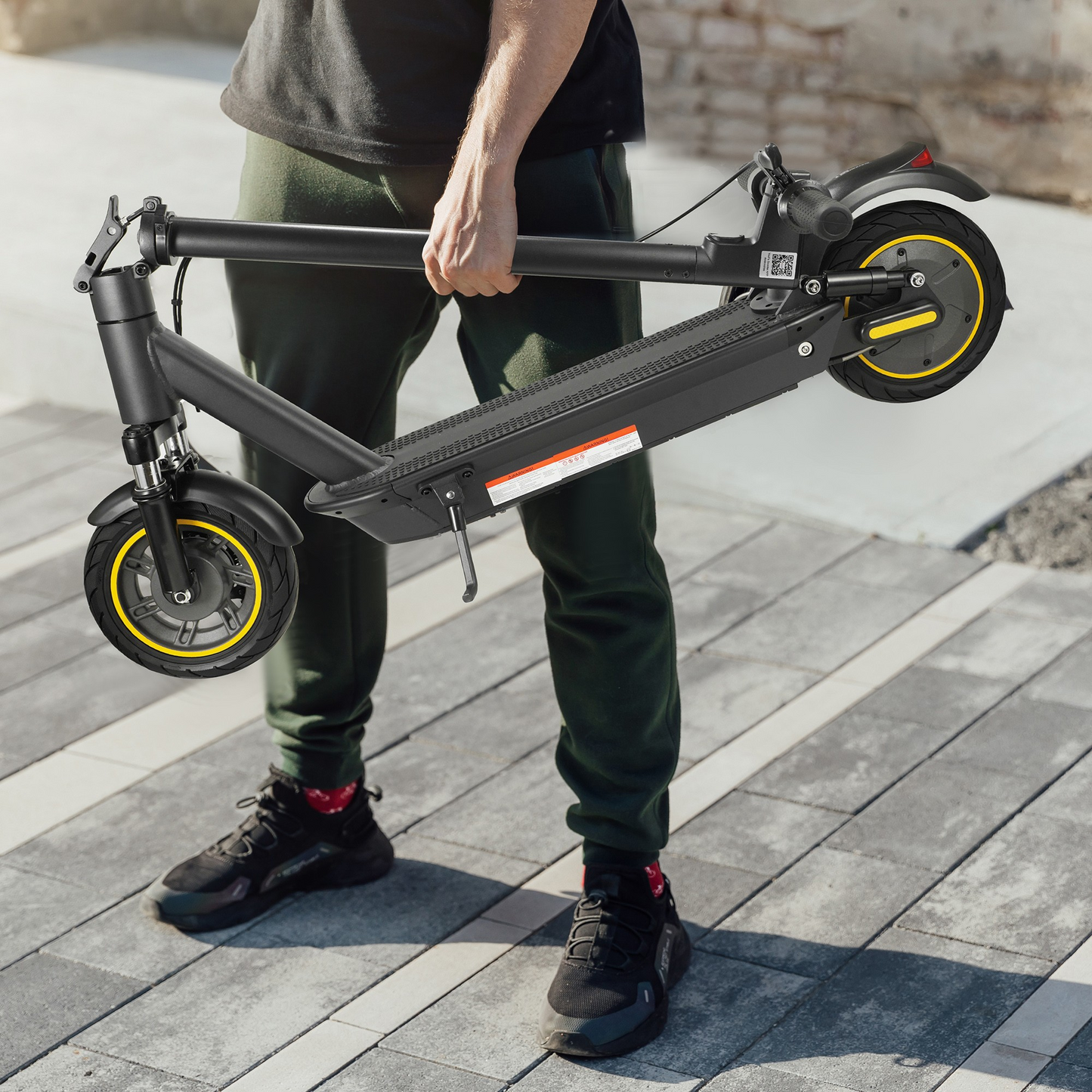 App-Connected Electric Scooter (350W)